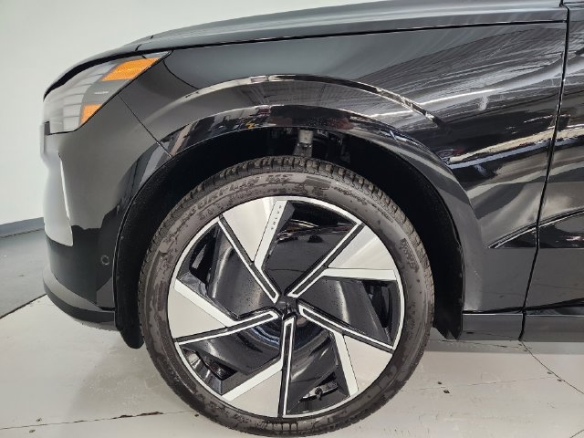 Used 2025 Volvo EX90 Ultra w/ Protection Package Premier AWD/4WD image 11