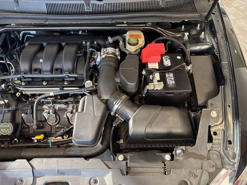 Used 2014 Ford Taurus SEL w/ Equipment Group 201A FWD image 28
