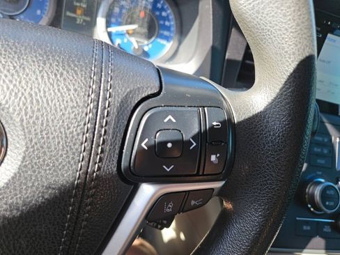 Used 2020 Toyota Sienna LE image 20