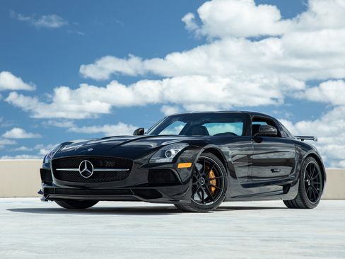 Used 2014 Mercedes-Benz SLS AMG Black Series image 7