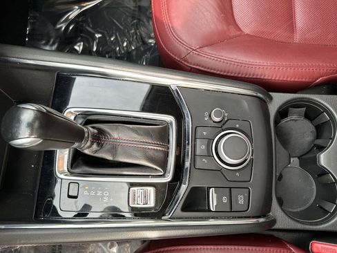 Used 2022 MAZDA CX-5 Carbon Edition image 23