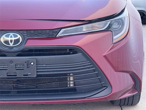 Used 2023 Toyota Corolla LE image 9
