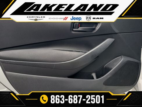 Used 2023 Toyota Corolla LE FWD image 15