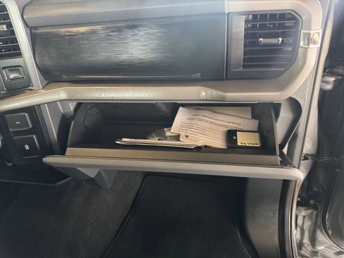 Used 2024 Ford F150 XLT image 38