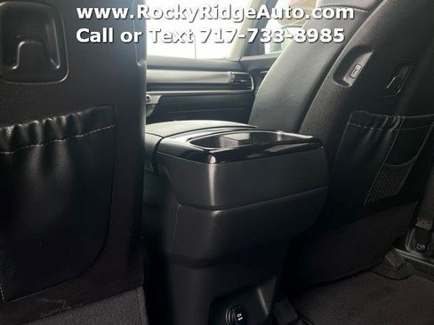 Used 2025 Kia Telluride S image 27