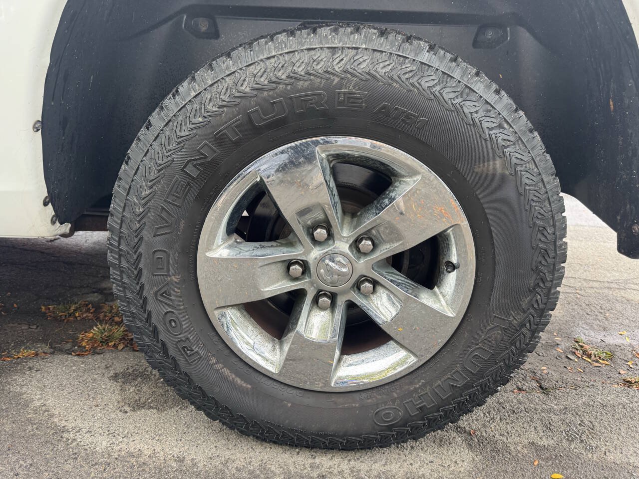 Used 2013 RAM 1500 HFE RWD image 9