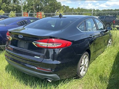 Used 2020 Ford Fusion SEL FWD image 6