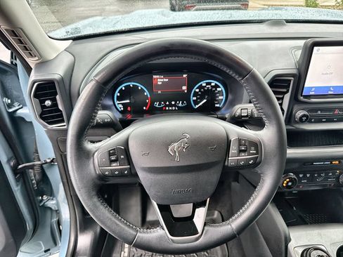 Used 2021 Ford Bronco Sport Big Bend w/ Big Bend Package AWD/4WD image 11