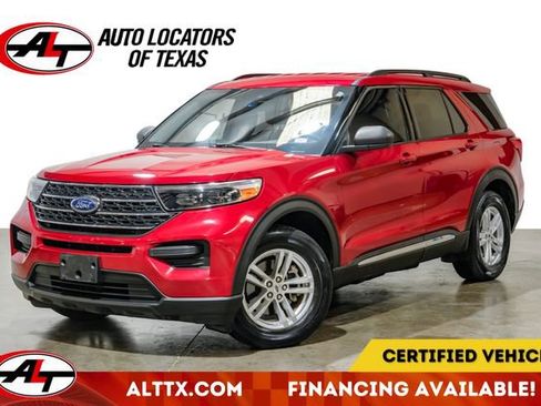 Used 2022 Ford Explorer XLT image 1