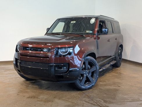 New 2026 Land Rover Defender 130 X-Dynamic SE image 1