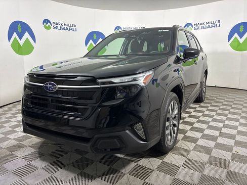 Used 2025 Subaru Forester Touring w/ Protection Package image 3