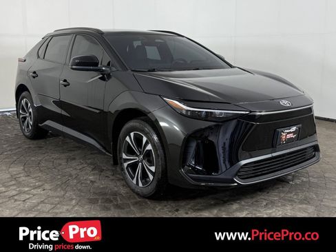 Used 2024 Toyota bZ4X AWD w/ Weather Package image 1