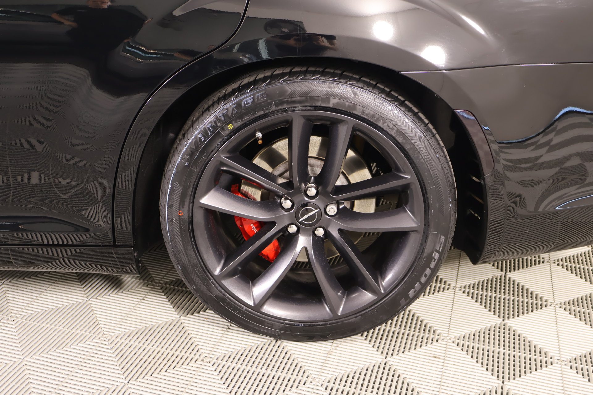 Used 2023 Chrysler 300 C RWD image 19