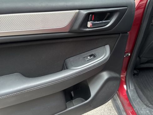 Used 2015 Subaru Outback 2.5i Premium image 5