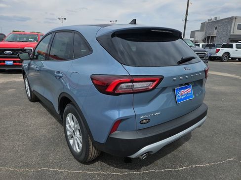 New 2026 Ford Escape Active image 9