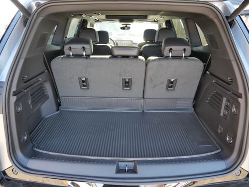 New 2026 Buick Enclave Sport Touring w/ Power Package image 5