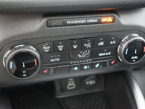 Used 2024 Ford Bronco Sport Outer Banks w/ Tech Package image 19