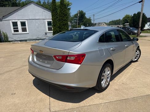 Used 2016 Chevrolet Malibu LT FWD image 6