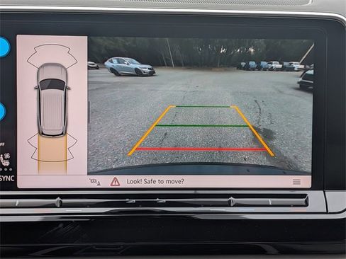 New 2026 Volkswagen Atlas SE image 22