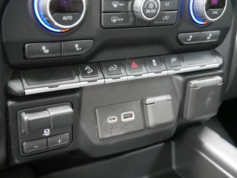 Certified 2021 Chevrolet Silverado 1500 LT Trail Boss image 14