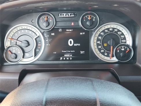 Used 2016 RAM 1500 Lone Star image 17