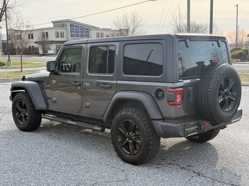 Used 2021 Jeep Wrangler Unlimited Sport image 6