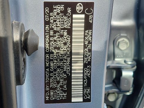 Used 2021 Toyota Corolla LE image 25