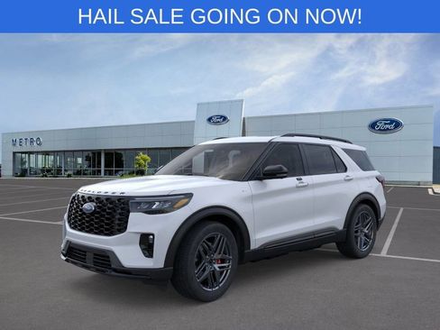 New 2026 Ford Explorer ST-Line w/ ST-Line Street Pack AWD/4WD image 1