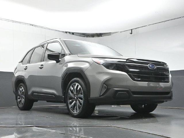 Used 2025 Subaru Forester Touring w/ Touring Package AWD/4WD image 38