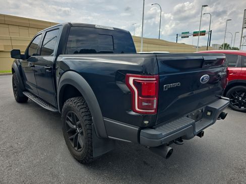 Used 2017 Ford F150 Raptor w/ Equipment Group 802A Luxury AWD/4WD image 4