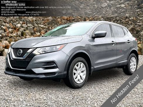 Used 2020 Nissan Rogue Sport S FWD image 1