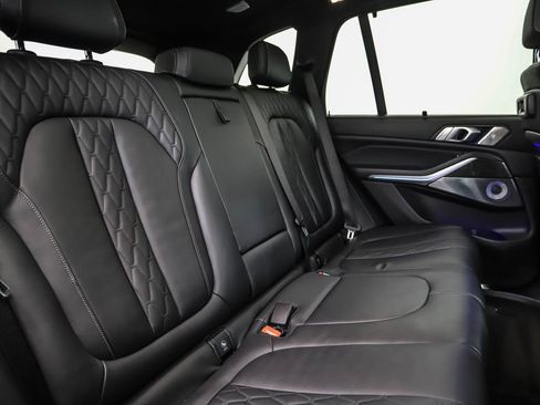 Used 2021 BMW X5 M50i w/ Executive Package image 28