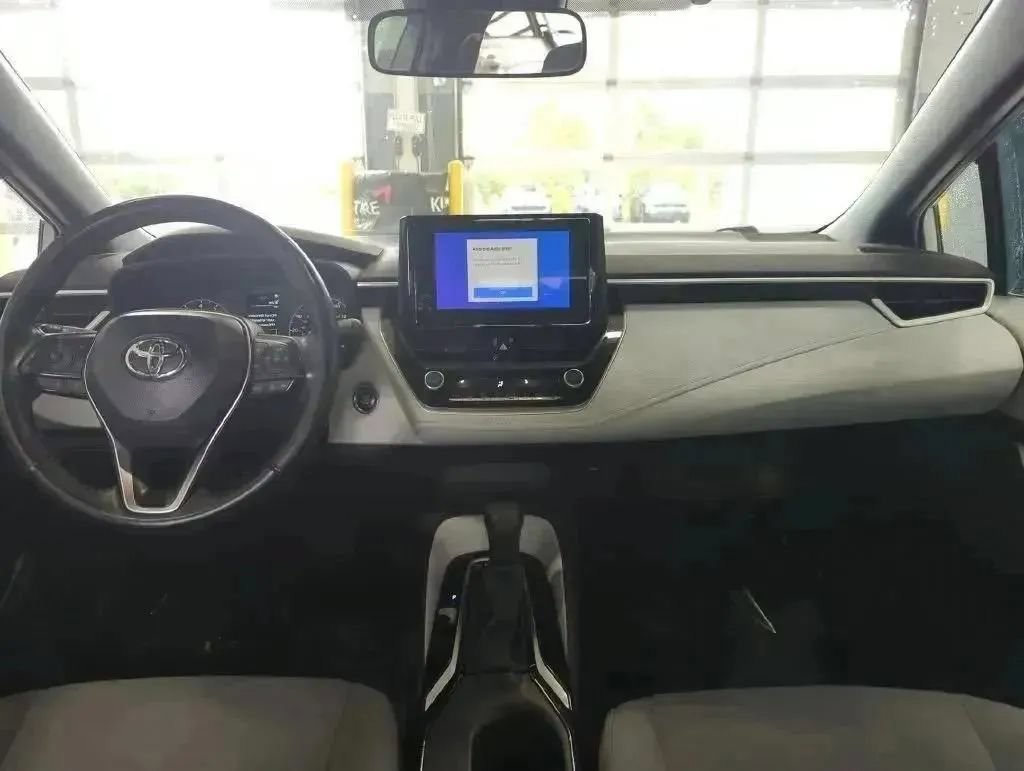 Used 2024 Toyota Corolla SE FWD image 54