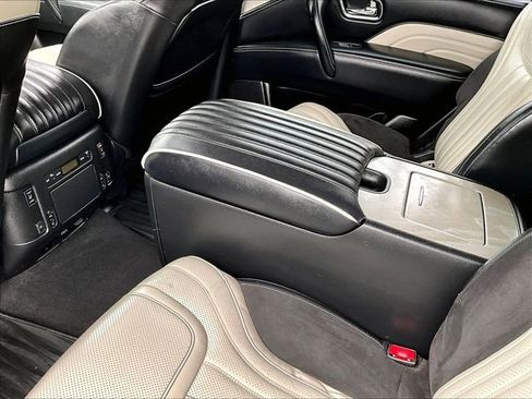 Used 2019 INFINITI QX80 Limited w/ All-Season Package AWD/4WD image 33