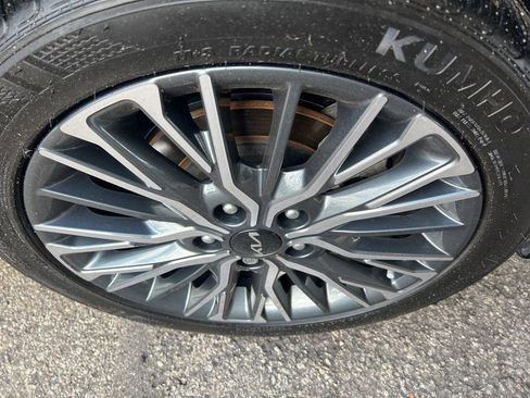 Certified 2023 Kia Forte GT-Line w/ GT-Line Technology Package image 40