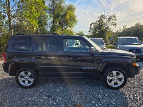 Used 2014 Jeep Patriot Latitude image 4