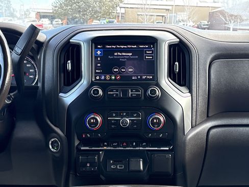 Used 2019 Chevrolet Silverado 1500 LT w/ All-Star Edition image 27