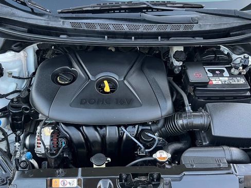 Used 2013 Hyundai Elantra GLS image 22