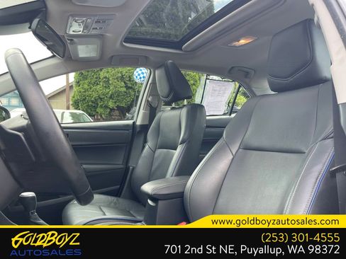 Used 2018 Toyota Corolla XSE w/ Carpet Mat Package (TMS) FWD image 12