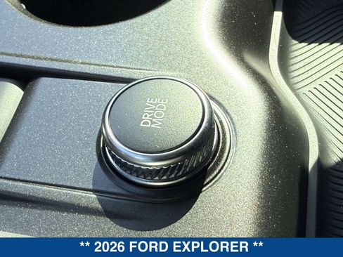 New 2026 Ford Explorer Active image 32