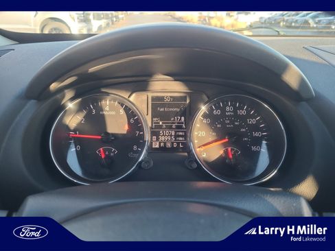 Used 2013 Nissan Rogue SV image 11