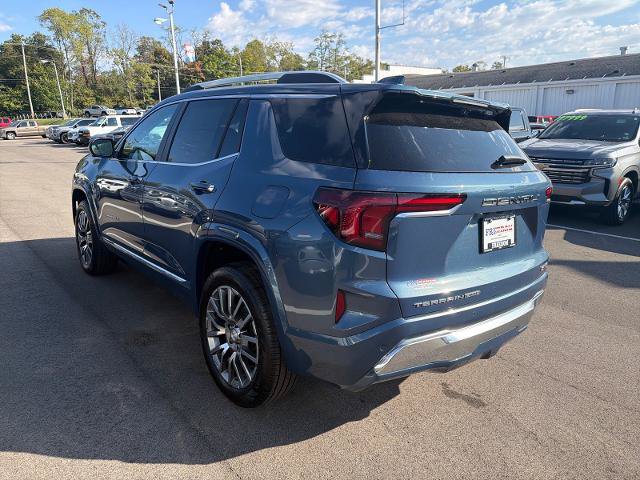 New 2027 GMC Terrain Denali AWD/4WD image 3
