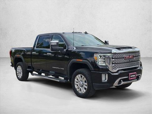 Used 2022 GMC Sierra 2500 Denali w/ Denali Ultimate Package AWD/4WD image 3
