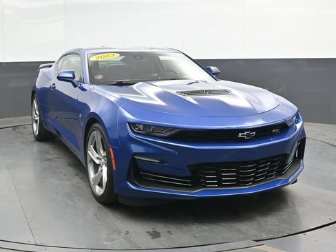 Used 2023 Chevrolet Camaro SS RWD image 6