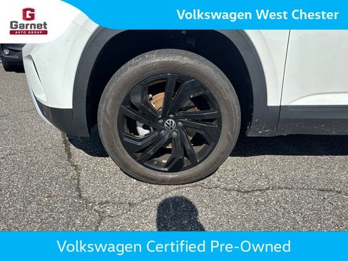 Used 2023 Volkswagen Atlas SE w/ Black Wheel Package AWD/4WD image 24