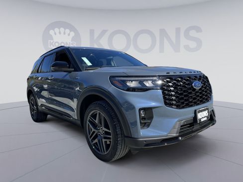 New 2026 Ford Explorer ST-Line w/ ST-Line Street Pack image 10