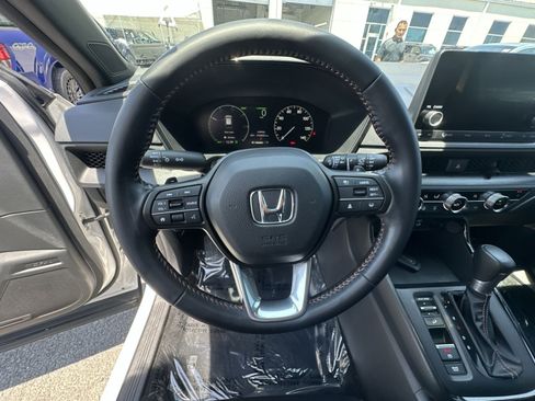 Used 2025 Honda CR-V Sport image 24