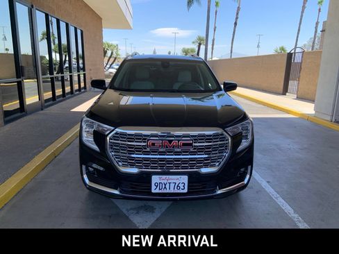 Certified 2022 GMC Terrain Denali AWD/4WD image 2