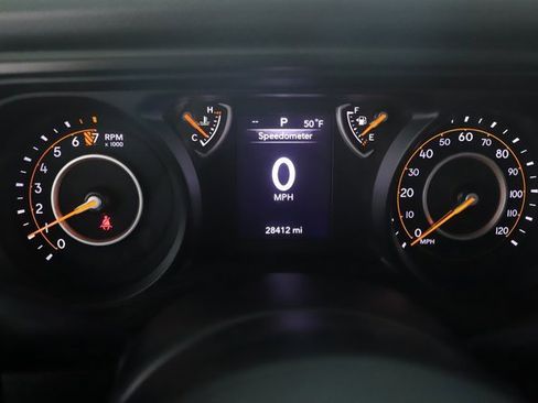 Used 2024 Jeep Gladiator Sport image 20