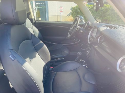 Used 2012 MINI Cooper Clubman S image 17